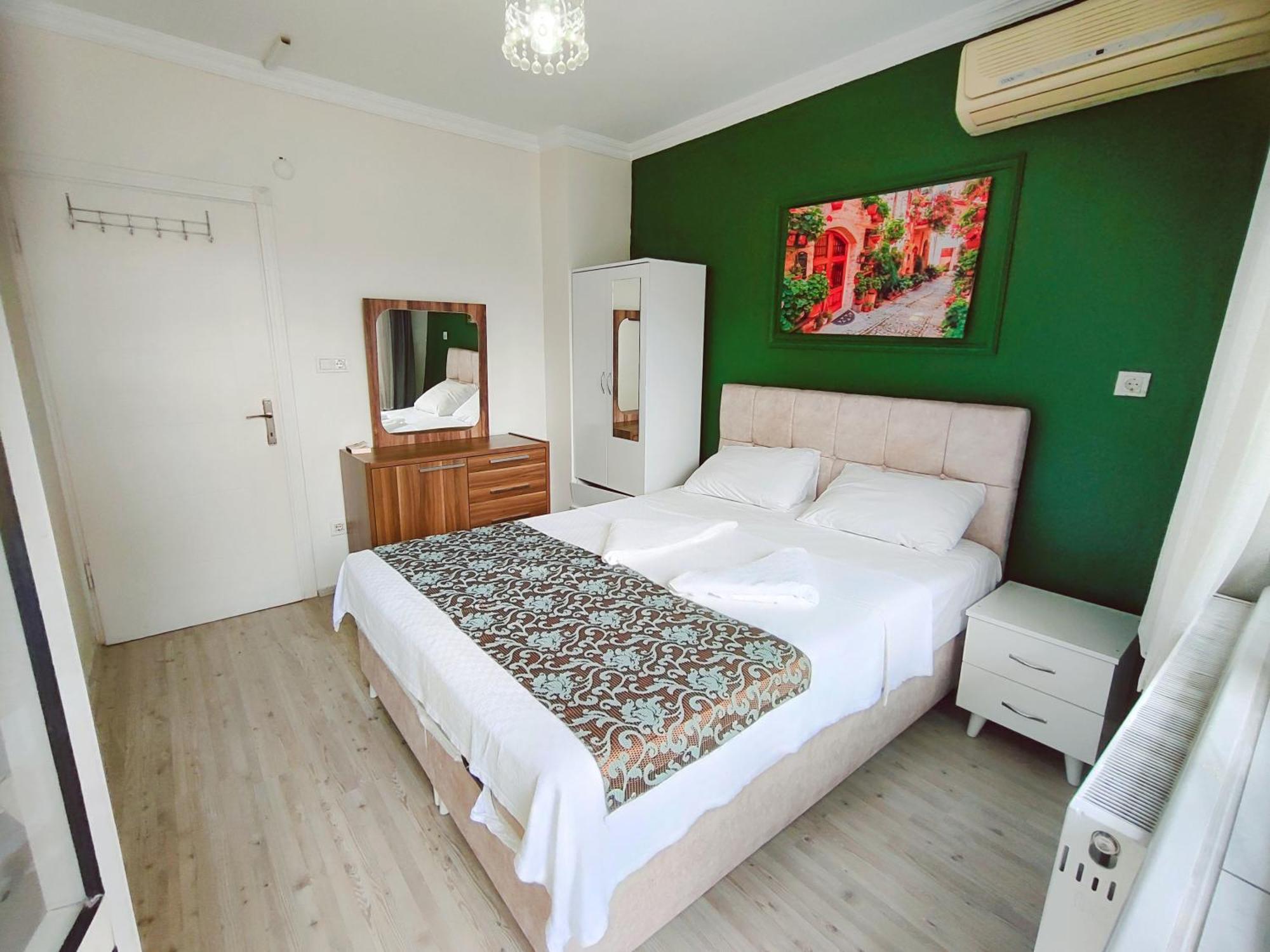 Alpacino Apart Hotel Истанбул Екстериор снимка